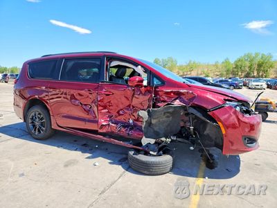 Czwarte zdjęcie samochodu z boku: 2020 CHRYSLER PACIFICA TOURING L VIN:2C4RC3BG7LR289057 - miniatura