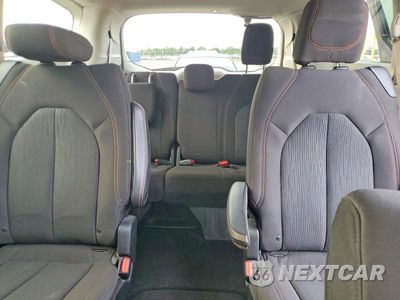 Zdjęcie 10 z 13 samochodu: 2017 CHRYSLER PACIFICA TOURING VIN:2C4RC1DG8HR609866 - miniatura
