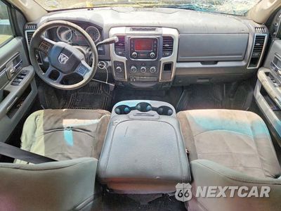 Zdjęcie 8 z 12 samochodu: 2016 RAM 2500 SLT VIN:3C6TR5DT6GG387123 - miniatura