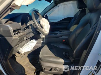 Zdjęcie 7 z 13 samochodu: 2024 TOYOTA GRAND HIGHLANDER XLE VIN:5TDAAAB52RS041238 - miniatura