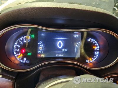 Zdjęcie 9 z 14 samochodu: 2018 JEEP GRAND CHEROKEE LIMITED VIN:1C4RJEBG8JC363724 - miniatura