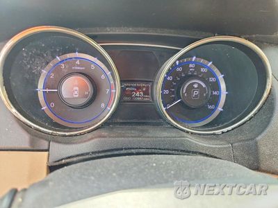 Zdjęcie 9 z 13 samochodu: 2012 HYUNDAI SONATA GLS VIN:5NPEB4AC0CH492035 - miniatura