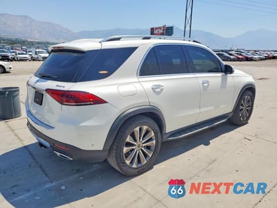 Trzecie zdjęcie samochodu z tyłu: 2020 MERCEDES-BENZ GLE 350 4MATIC VIN:4JGFB4KB2LA078591 - miniatura