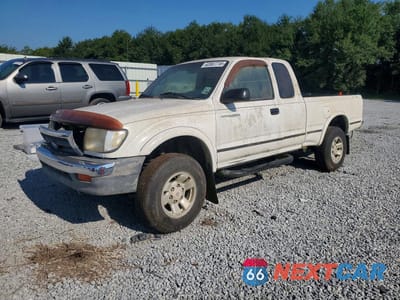 2000 TOYOTA TACOMA XTRACAB PRERUNNER 4TASN92N7YZ675774 - główne zdjęcie licytacji z USA - miniatura