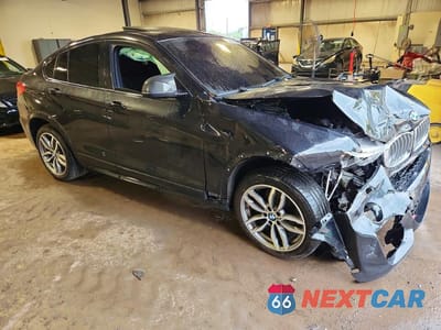Czwarte zdjęcie samochodu z boku: 2018 BMW X4 XDRIVEM40I VIN:5UXXW7C56J0W65109 - miniatura