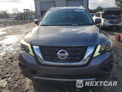 Piąte zdjęcie samochodu w środku: 2019 NISSAN PATHFINDER S VIN:5N1DR2MM8KC588467 - miniatura