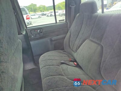 Zdjęcie 10 z 12 samochodu: 2001 CHEVROLET S TRUCK S10 VIN:1GCDT13WX1K214756 - miniatura
