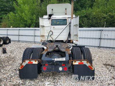 Zdjęcie 6 z 13 samochodu: 2014 VOLVO VNM SEMI TRUCK VIN:4V4M19EG4EN182521 - miniatura