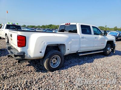 Trzecie zdjęcie samochodu z tyłu: 2016 CHEVROLET SILVERADO K3500 LTZ VIN:1GC4K0E85GF214841 - miniatura