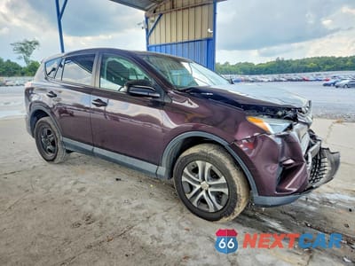 Czwarte zdjęcie samochodu z boku: 2018 TOYOTA RAV4 LE VIN:2T3BFREV0JW838607 - miniatura