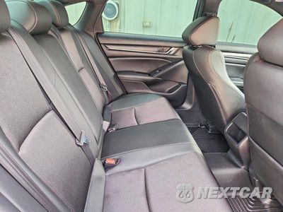 Zdjęcie 10 z 12 samochodu: 2019 HONDA ACCORD SPORT VIN:1HGCV1F37KA158677 - miniatura