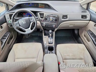 Zdjęcie 8 z 12 samochodu: 2015 HONDA CIVIC LX VIN:19XFB2F52FE113080 - miniatura