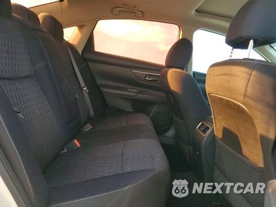 Zdjęcie 10 z 12 samochodu: 2016 NISSAN ALTIMA 2.5 SV VIN:1N4AL3AP1GC243727 - miniatura