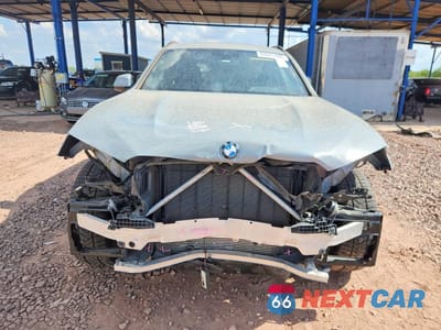 Piąte zdjęcie samochodu w środku: 2022 BMW X3 XDRIVE30I VIN:5UX53DP05N9K55304 - miniatura