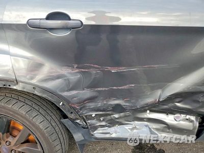 Zdjęcie 11 z 13 samochodu: 2017 FORD ESCAPE TITANIUM VIN:1FMCU0JD0HUC13307 - miniatura