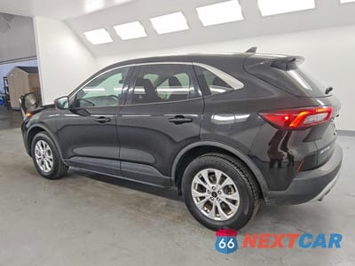 Drugie zdjęcie samochodu z przodu: 2023 FORD ESCAPE ACTIVE VIN:1FMCU9GN9PUA34122 - miniatura