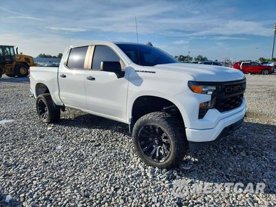 Czwarte zdjęcie samochodu z boku: 2022 CHEVROLET SILVERADO CUSTOM VIN:3GCPABEK0NG510062 - miniatura