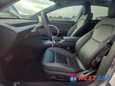 Zdjęcie 7 z 12 samochodu: 2025 TESLA MODEL 3 VIN:5YJ3E1EA5SF905120 - miniatura