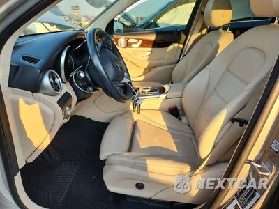 Zdjęcie 7 z 12 samochodu: 2019 MERCEDES-BENZ GLC 300 VIN:WDC0G4JB3KV170761 - miniatura