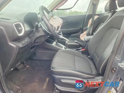 Zdjęcie 7 z 14 samochodu: 2024 HYUNDAI VENUE LIMITED VIN:KMHRC8A32RU283833 - miniatura