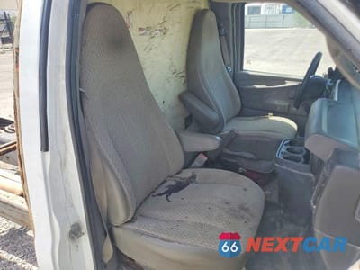 Zdjęcie 11 z 13 samochodu: 2015 GMC SAVANA CUTAWAY G3500 VIN:1GD373CG3F1131442 - miniatura
