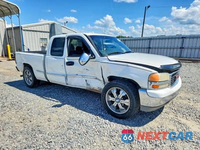 Czwarte zdjęcie samochodu z boku: 2001 GMC NEW SIERRA C1500 VIN:2GTEC19V511201531 - miniatura