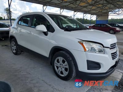 Czwarte zdjęcie samochodu z boku: 2016 CHEVROLET TRAX LS VIN:3GNCJKSB9GL274127 - miniatura
