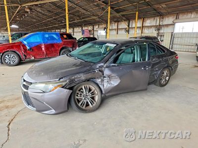 2017 TOYOTA CAMRY SE 4T1BF1FK1HU804149 - główne zdjęcie licytacji z USA - miniatura