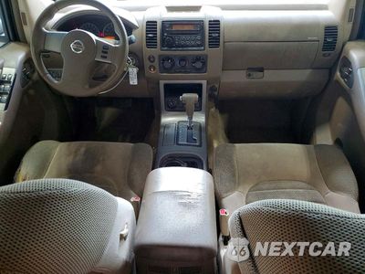 Zdjęcie 8 z 13 samochodu: 2005 NISSAN PATHFINDER XE VIN:5N1AR18W55C766171 - miniatura