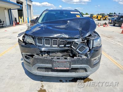 Piąte zdjęcie samochodu w środku: 2018 JEEP COMPASS LATITUDE VIN:3C4NJDBB6JT246094 - miniatura