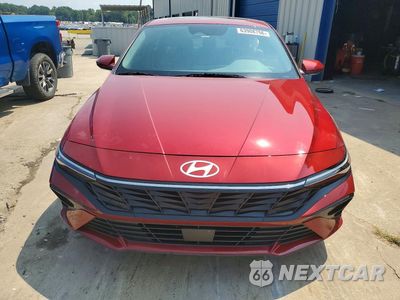 Piąte zdjęcie samochodu w środku: 2025 HYUNDAI ELANTRA SEL VIN:KMHLS4DG3SU930472 - miniatura
