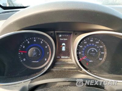 Zdjęcie 9 z 13 samochodu: 2015 HYUNDAI SANTA FE SPORT 2.0T VIN:5XYZW4LA6FG244854 - miniatura