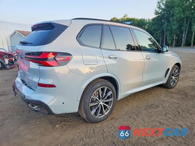 Trzecie zdjęcie samochodu z tyłu: 2026 BMW X5 XDRIVE40I VIN:5UX23EU02T9291350 - miniatura