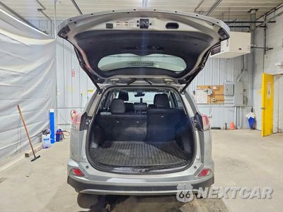 Zdjęcie 6 z 14 samochodu: 2018 TOYOTA RAV4 LIMITED VIN:2T3DFREV0JW825395 - miniatura