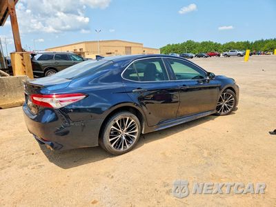 Trzecie zdjęcie samochodu z tyłu: 2019 TOYOTA CAMRY SE VIN:4T1B11HK8KU272269 - miniatura