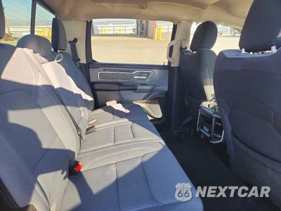 Zdjęcie 10 z 12 samochodu: 2019 RAM 1500 BIG HORN/LONE STAR VIN:1C6SRFFT4KN821019 - miniatura