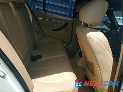 Zdjęcie 10 z 12 samochodu: 2016 BMW 328 I SULEV VIN:WBA8E9G50GNU29322 - miniatura