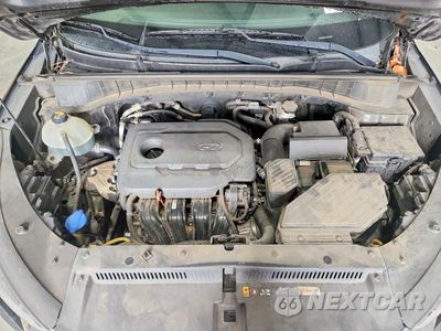 Zdjęcie 12 z 13 samochodu: 2019 HYUNDAI TUCSON ULTIMATE VIN:KM8J33AL7KU896701 - miniatura