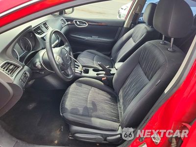 Zdjęcie 7 z 12 samochodu: 2019 NISSAN SENTRA SV VIN:3N1AB7AP5KL604249 - miniatura