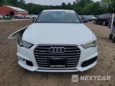 Piąte zdjęcie samochodu w środku: 2018 AUDI A6 PREMIUM VIN:WAUF3AFC9JN053984 - miniatura
