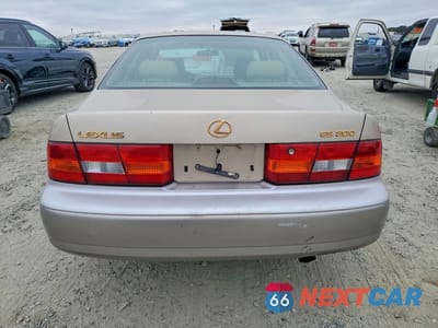 Zdjęcie 6 z 12 samochodu: 1997 LEXUS ES 300 VIN:JT8BF22G6V0029201 - miniatura