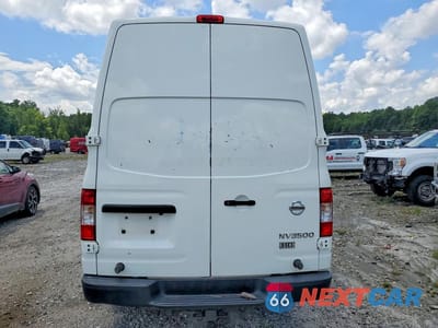 Zdjęcie 6 z 13 samochodu: 2015 NISSAN NV 3500 HD S VIN:1N6AF0LX2FN803591 - miniatura