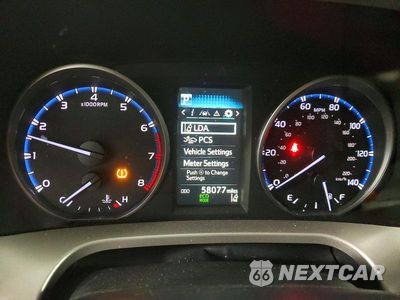 Zdjęcie 9 z 13 samochodu: 2017 TOYOTA RAV4 LE VIN:JTMBFREV8HJ108291 - miniatura