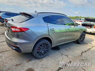 Trzecie zdjęcie samochodu z tyłu: 2019 MASERATI LEVANTE S SPORT VIN:ZN661YUS6KX317825 - miniatura