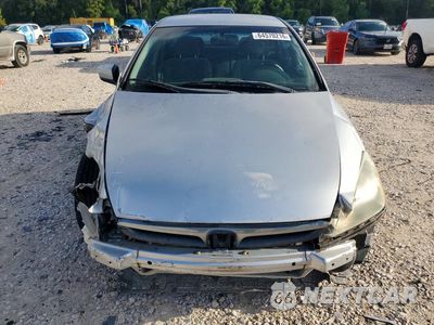 Piąte zdjęcie samochodu w środku: 2006 HONDA ACCORD SE VIN:1HGCM56306A088682 - miniatura