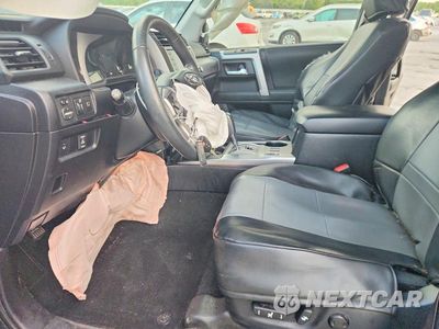 Zdjęcie 7 z 13 samochodu: 2020 TOYOTA 4RUNNER SR5 VIN:JTEZU5JR2L5227859 - miniatura