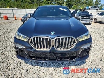 Piąte zdjęcie samochodu w środku: 2021 BMW X6 M50I VIN:5UXCY8C03M9E36666 - miniatura