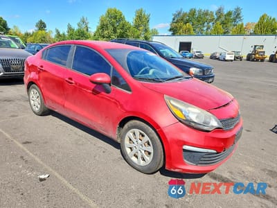 Czwarte zdjęcie samochodu z boku: 2017 KIA RIO LX VIN:KNADM4A31H6048313 - miniatura
