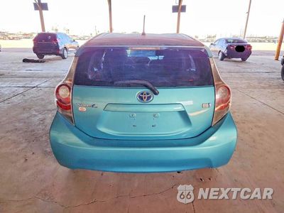 Zdjęcie 6 z 12 samochodu: 2013 TOYOTA PRIUS C TWO VIN:JTDKDTB36D1039410 - miniatura