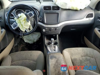 Zdjęcie 8 z 12 samochodu: 2014 DODGE JOURNEY SXT VIN:3C4PDCBB8ET181197 - miniatura